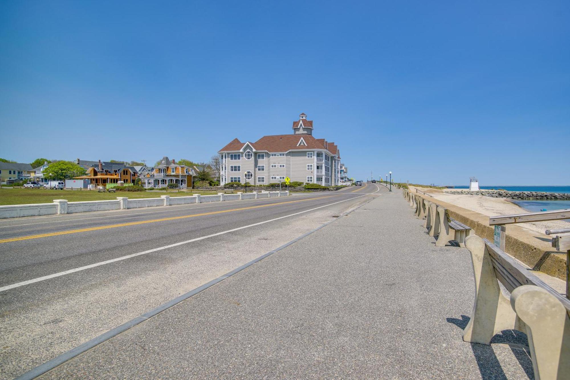 Breezy Oak Bluffs Condo - Steps To Inkwell Beach! Esterno foto