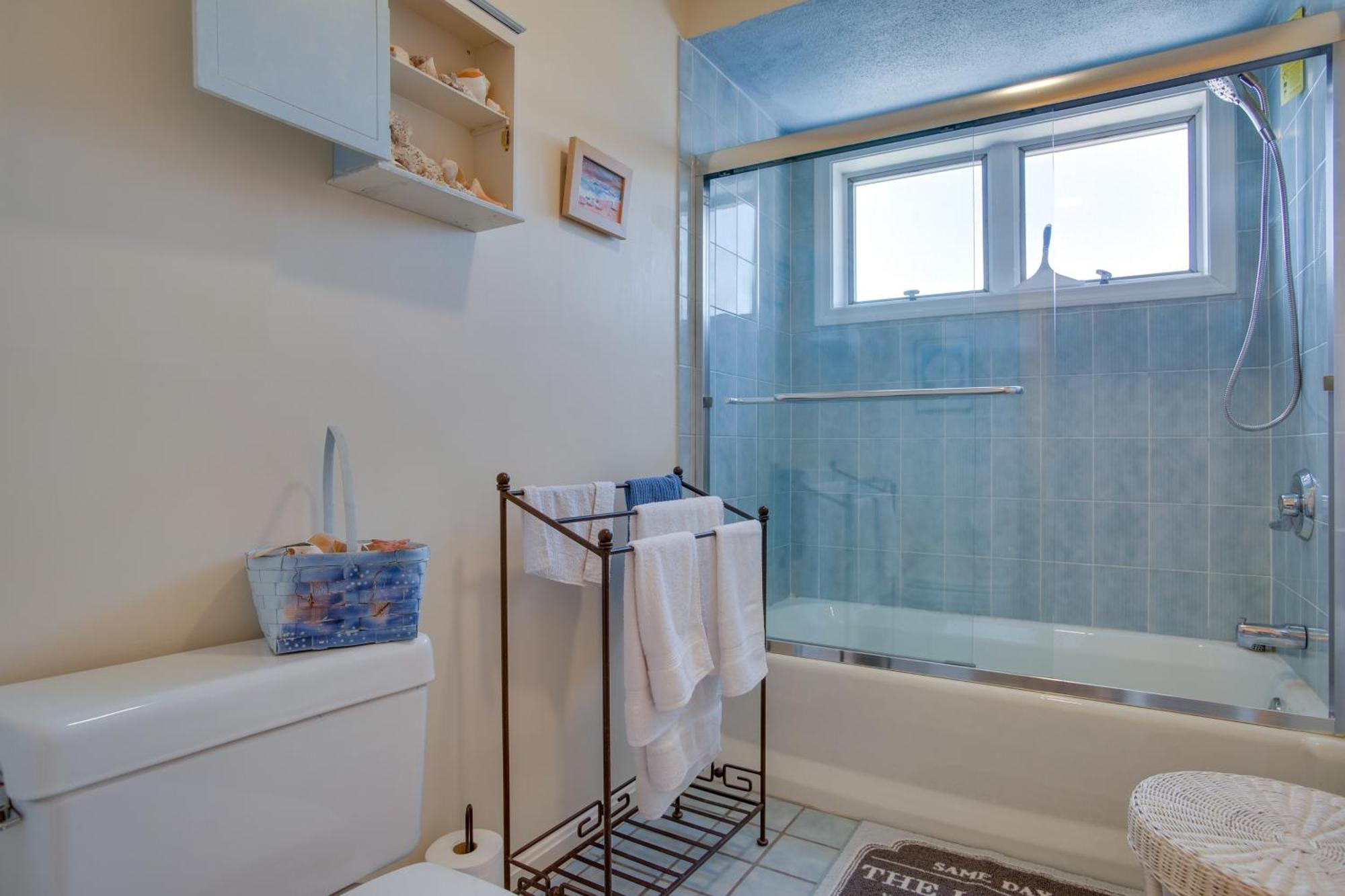 Breezy Oak Bluffs Condo - Steps To Inkwell Beach! Esterno foto