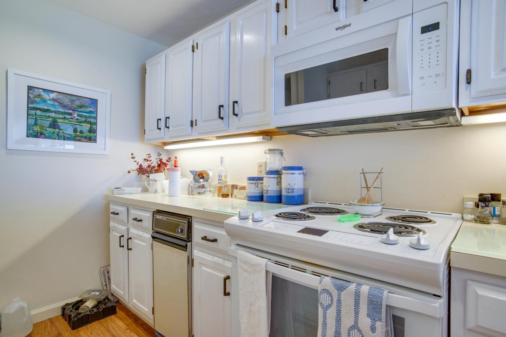 Breezy Oak Bluffs Condo - Steps To Inkwell Beach! Esterno foto