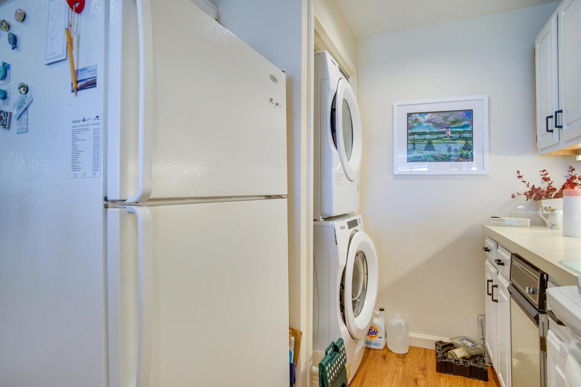 Breezy Oak Bluffs Condo - Steps To Inkwell Beach! Esterno foto