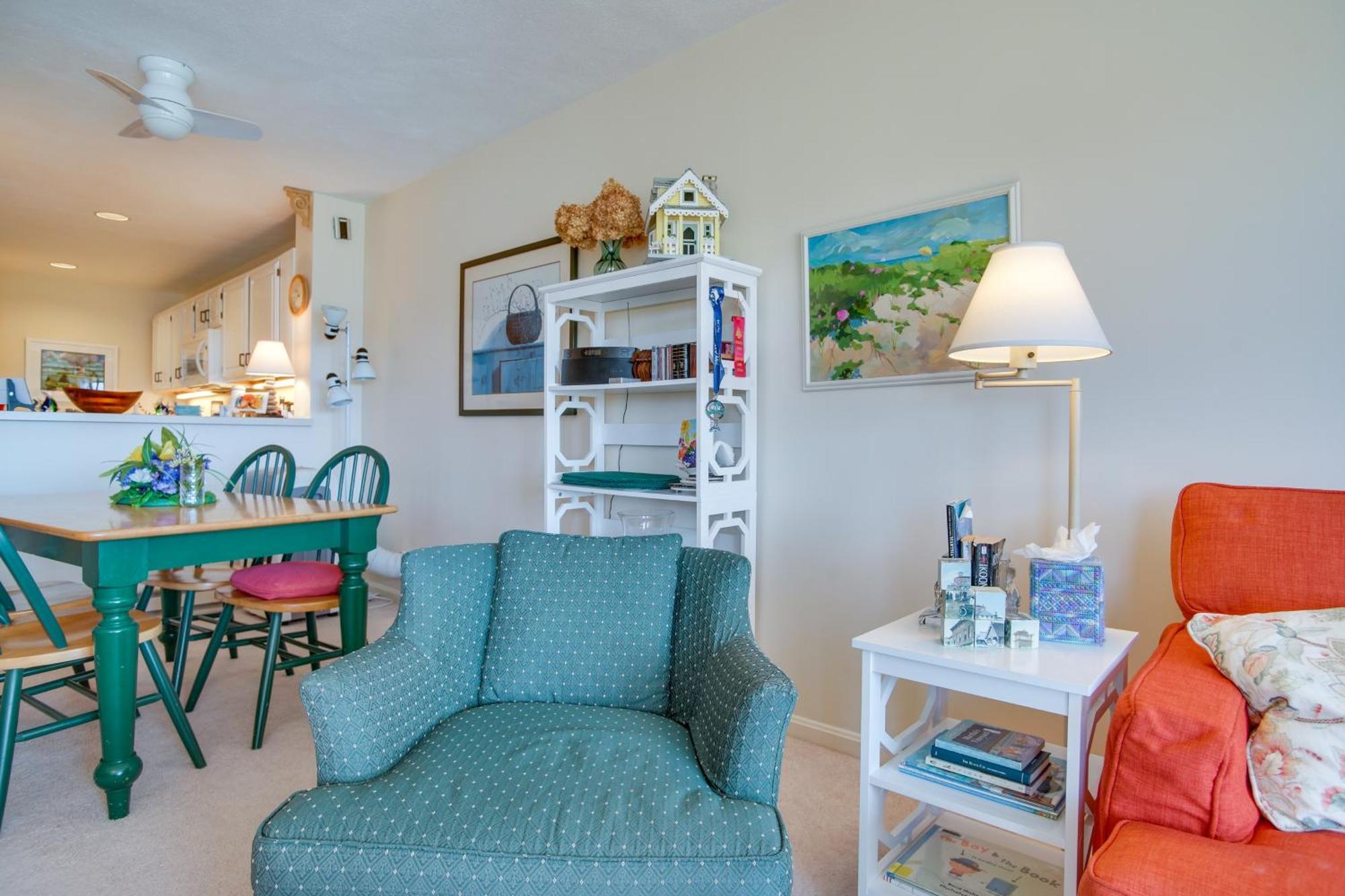 Breezy Oak Bluffs Condo - Steps To Inkwell Beach! Esterno foto