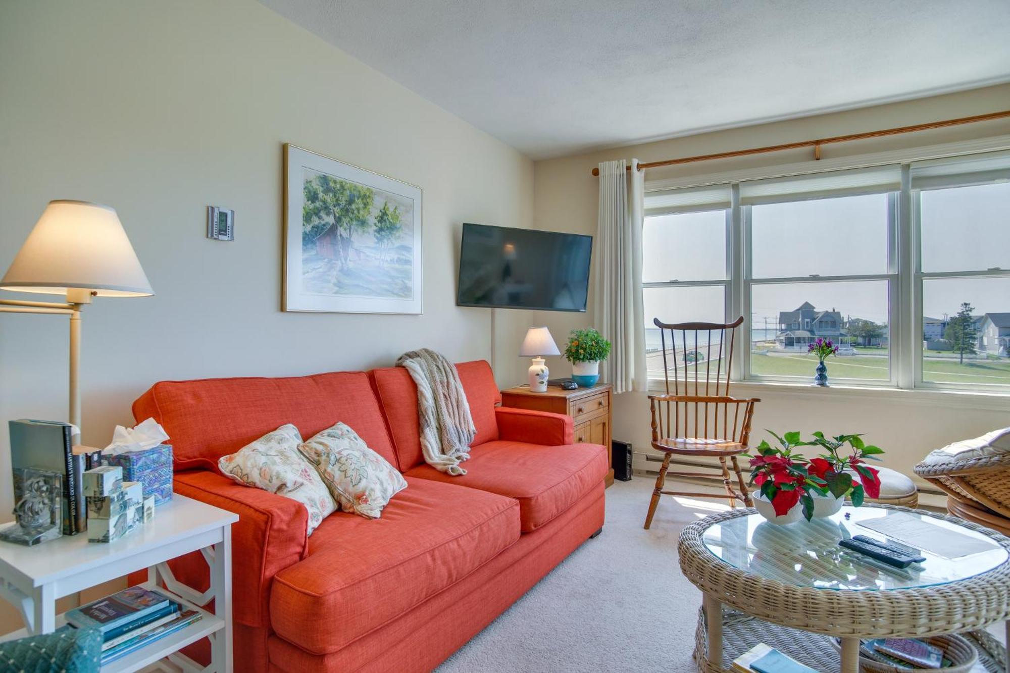 Breezy Oak Bluffs Condo - Steps To Inkwell Beach! Esterno foto